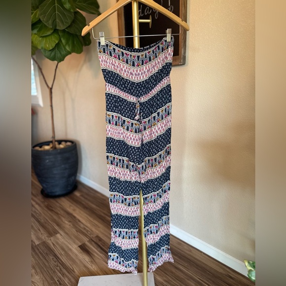 Urban Outfitters Staring at Stars Navy and Pink Patterned Strapless Jumpsuit - Picture 1 of 3